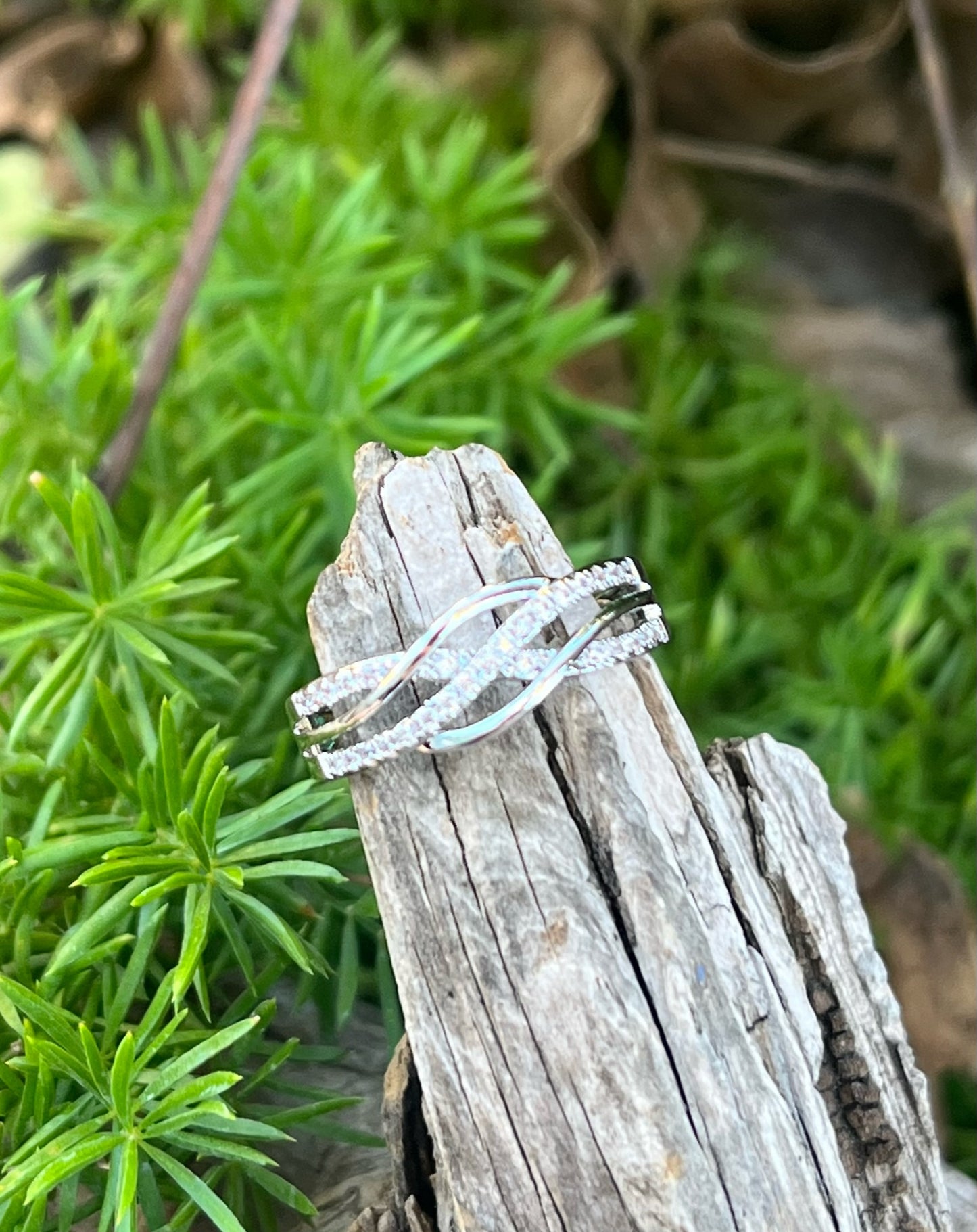 Intertwined Ring (#6)